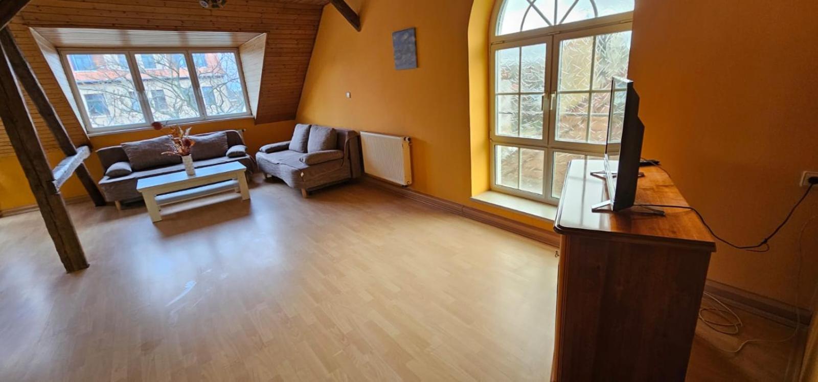 Hotel La Famiglia à Weißenfels Extérieur photo